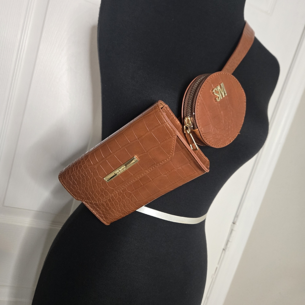 Steve Madden Brown Croc-Embossed Belt Wallet